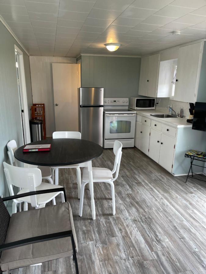 Cottages On Pei-Oceanfront Bedeque Bagian luar foto