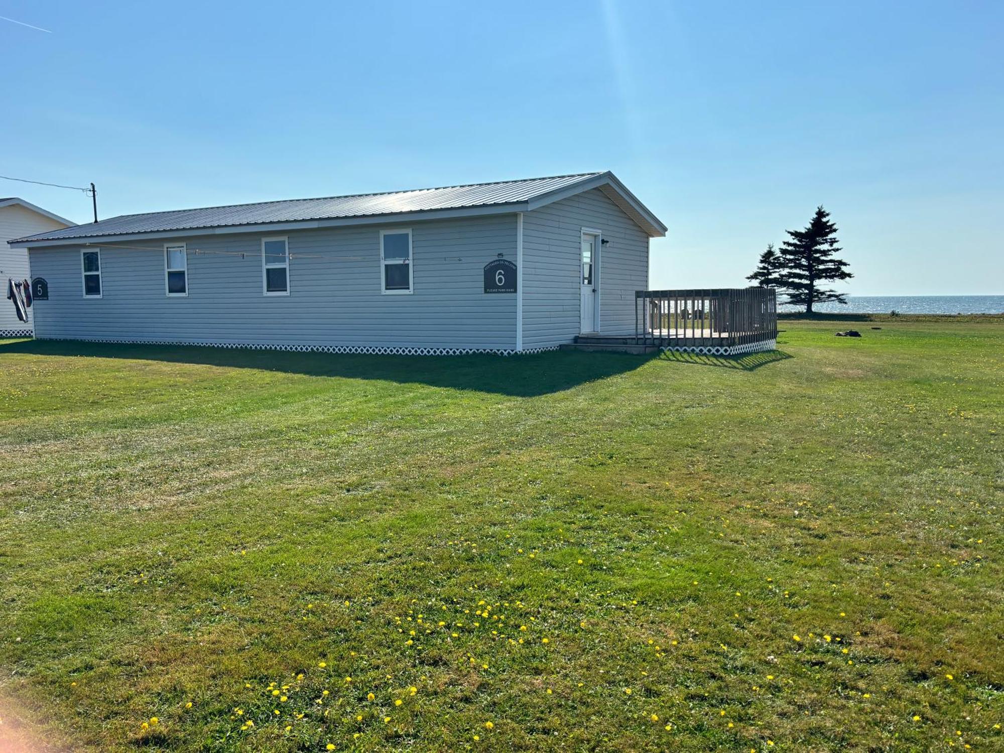 Cottages On Pei-Oceanfront Bedeque Bagian luar foto