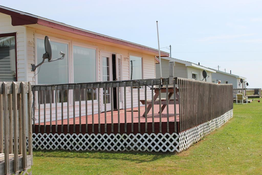 Cottages On Pei-Oceanfront Bedeque Bagian luar foto