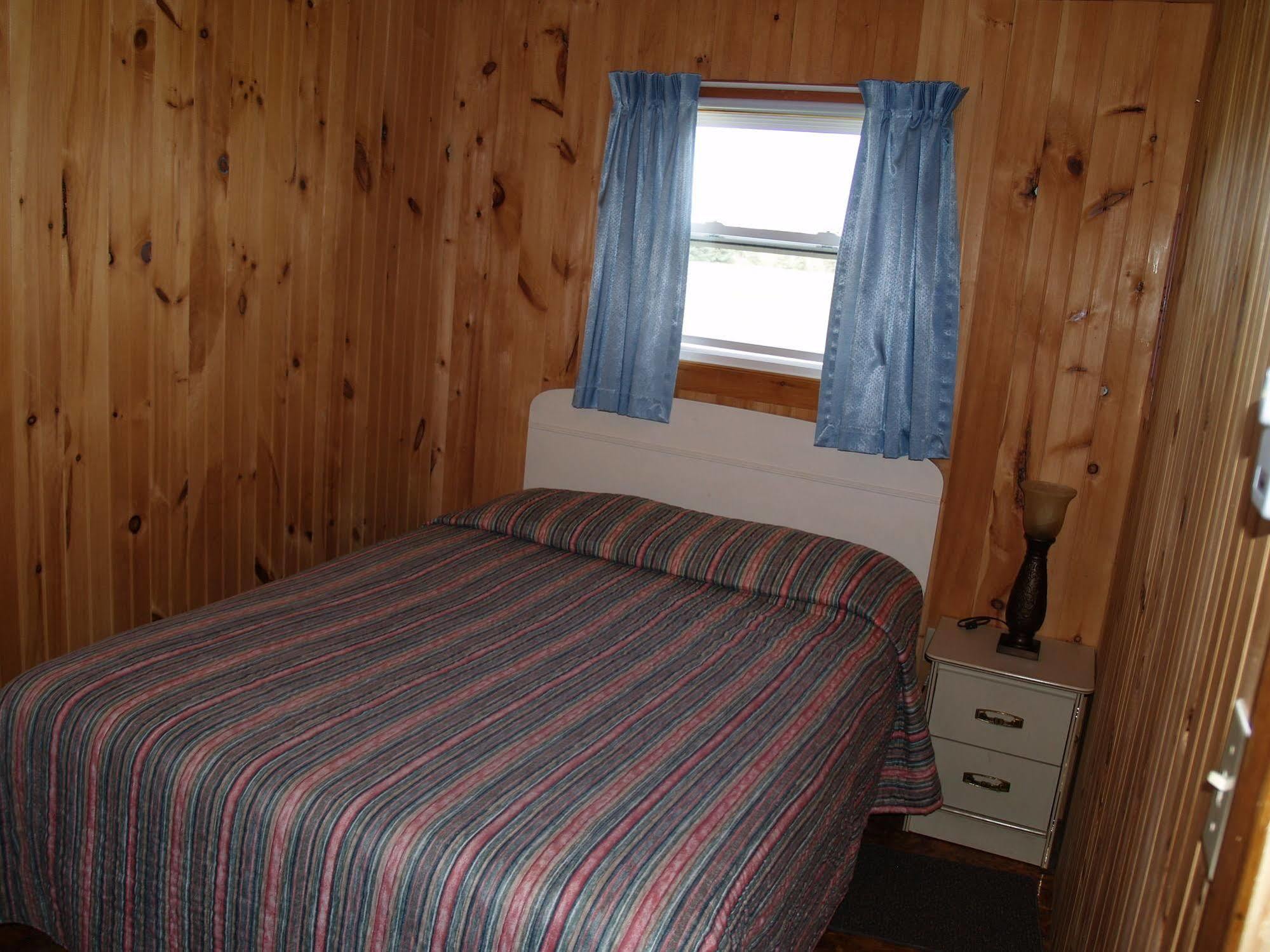 Cottages On Pei-Oceanfront Bedeque Bagian luar foto