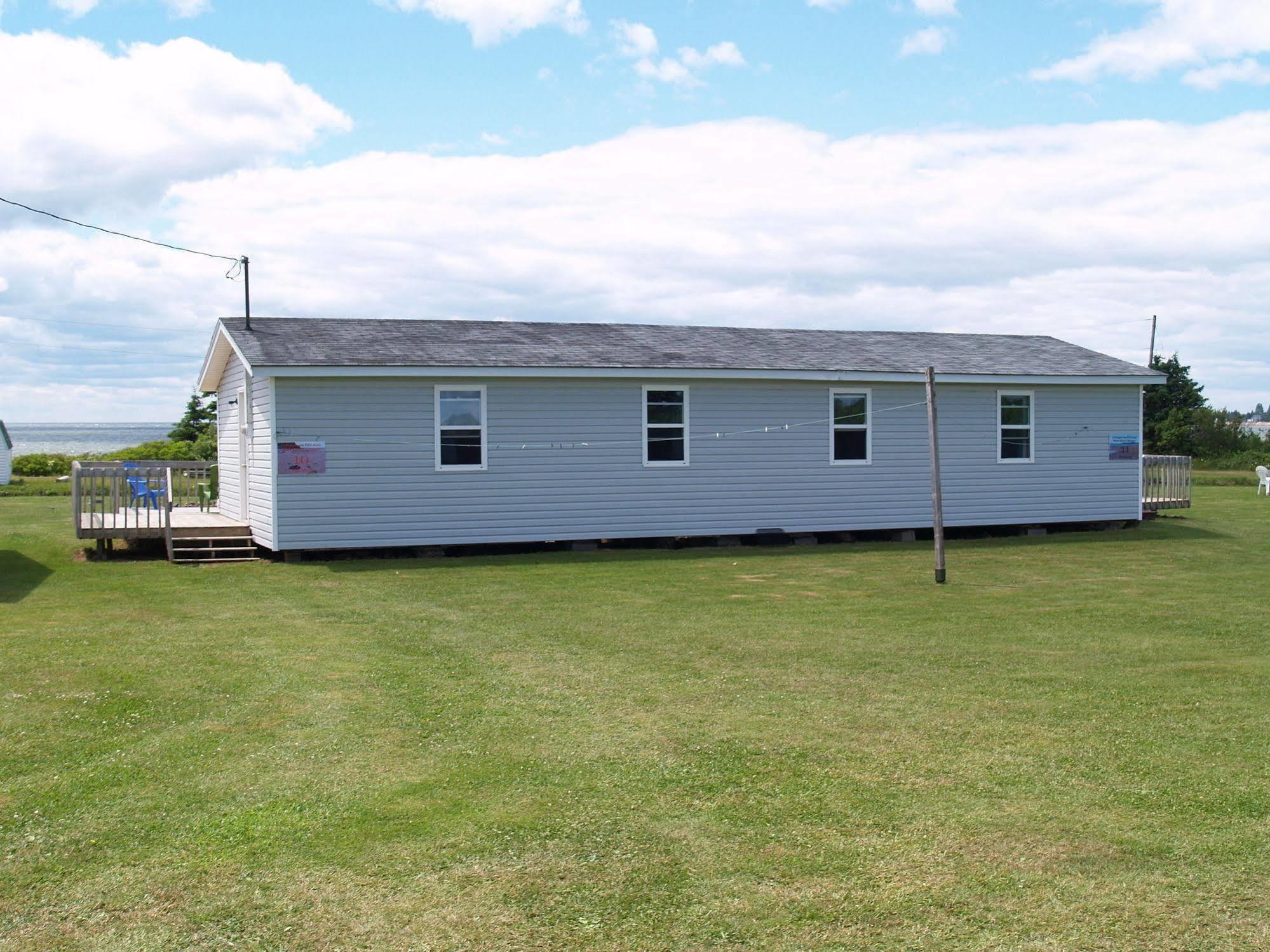 Cottages On Pei-Oceanfront Bedeque Bagian luar foto