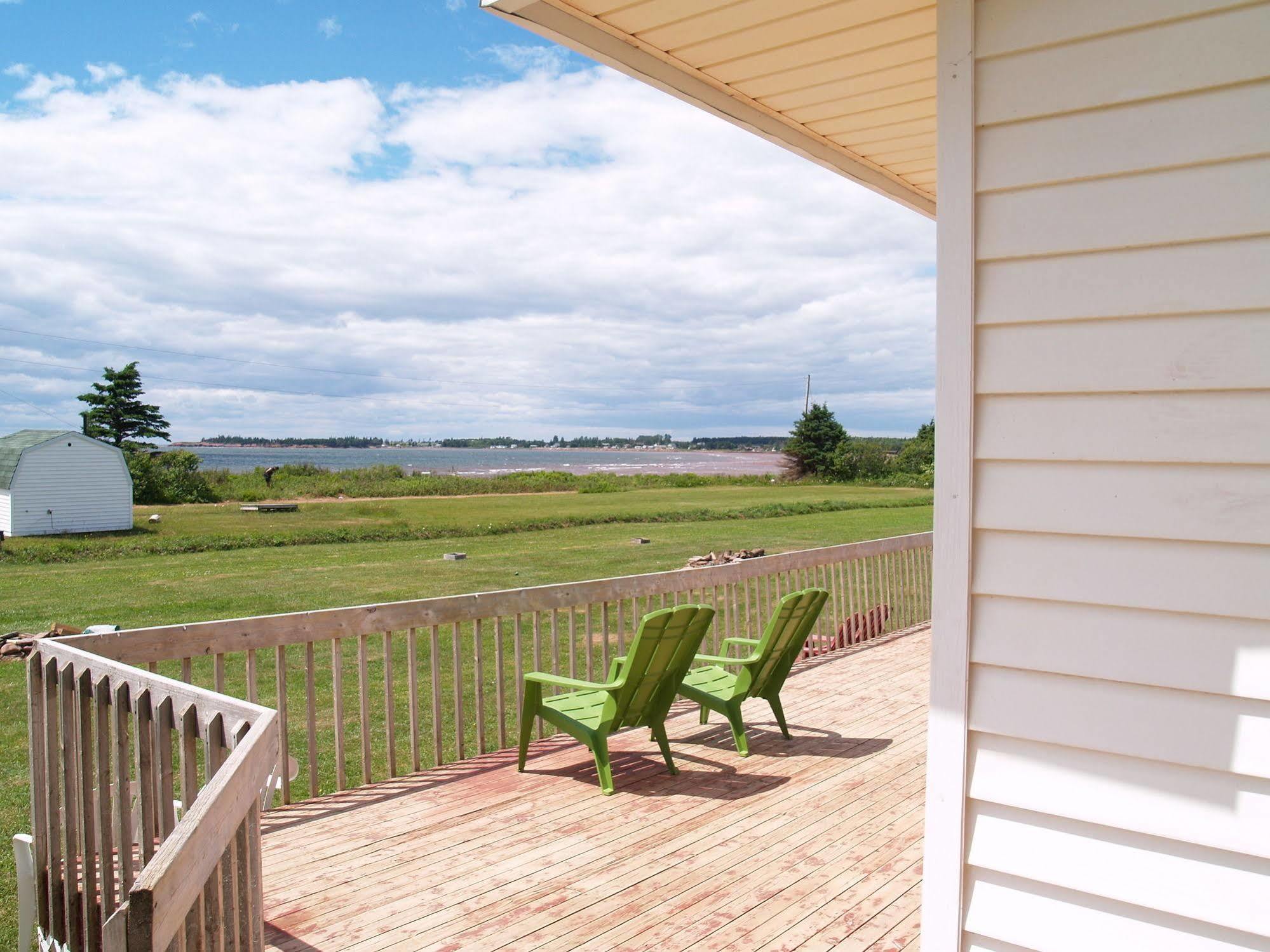 Cottages On Pei-Oceanfront Bedeque Bagian luar foto